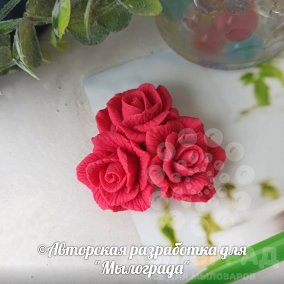 Розы ©  ( тройник - шапка ) 