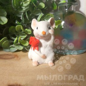 Белая мышка с бантом 